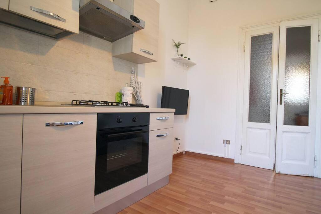 Splendido Bilocale A 4 Fermate Dal Duomo Apartment มิลาน ภายนอก รูปภาพ