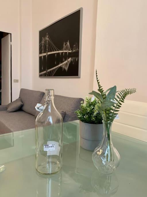 Splendido Bilocale A 4 Fermate Dal Duomo Apartment มิลาน ภายนอก รูปภาพ